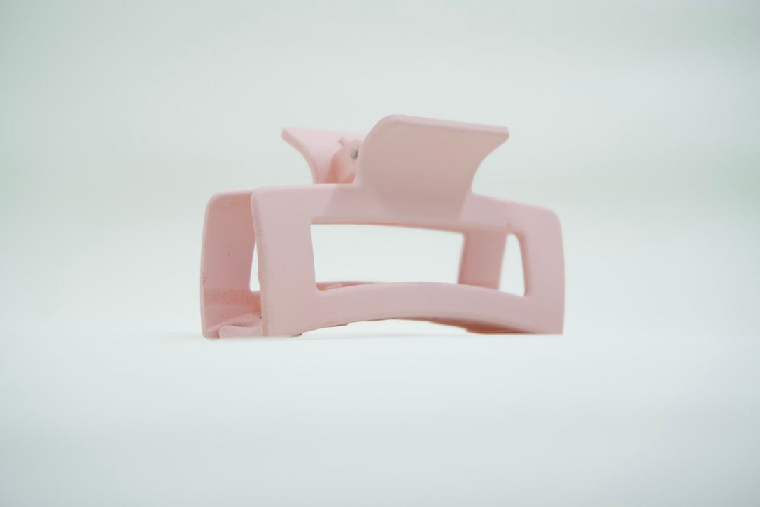 Medium Hair Claw #9